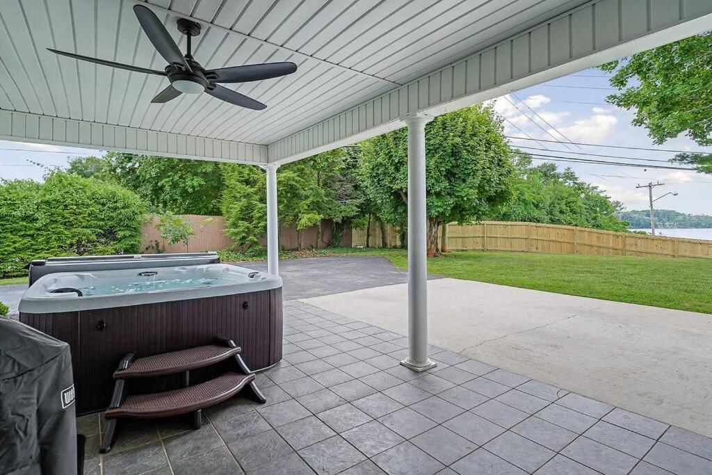 Lake Home, Dock, Fire Pit, Hot Tub, Game Room, Etc Winchester Exteriér fotografie