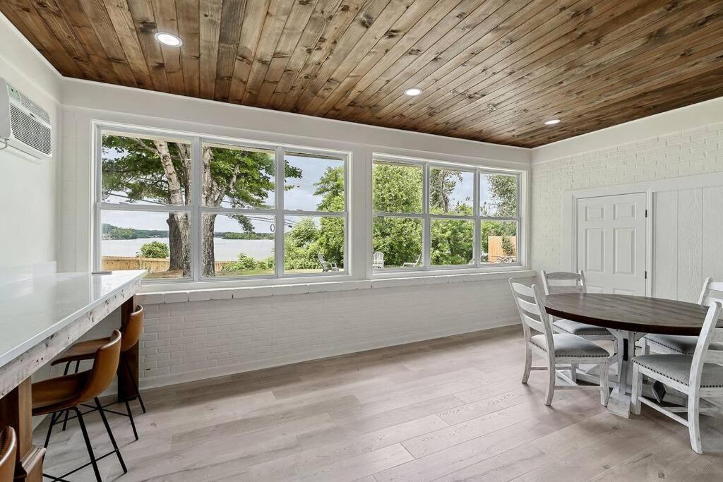 Lake Home, Dock, Fire Pit, Hot Tub, Game Room, Etc Winchester Exteriér fotografie