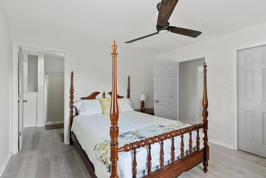 Lake Home, Dock, Fire Pit, Hot Tub, Game Room, Etc Winchester Exteriér fotografie